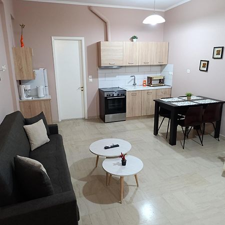 Mantouki Savvas&Katia'S Luxury Studio מראה חיצוני תמונה