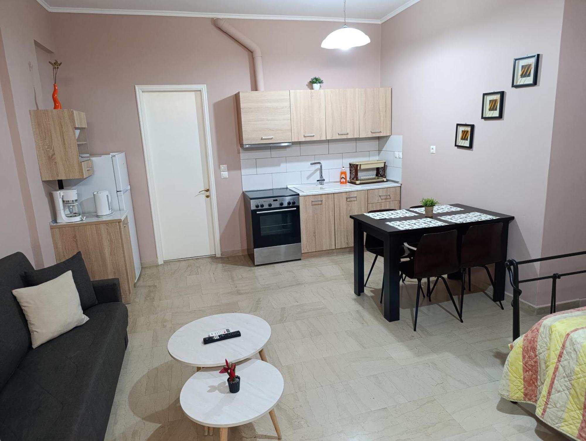 Mantouki Savvas&Katia'S Luxury Studio מראה חיצוני תמונה